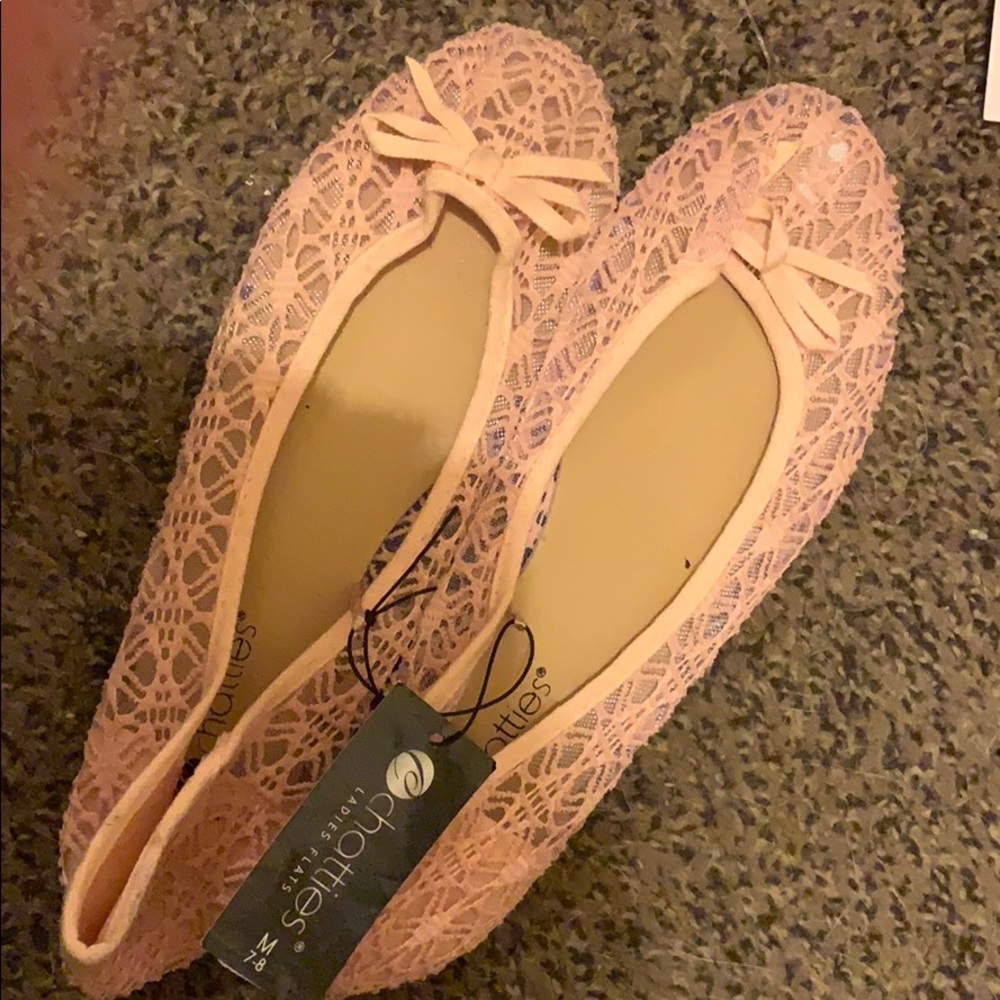 Pink flats